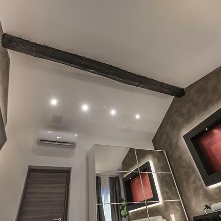 Stylish Apartment Near Duomo Milano Exterior foto