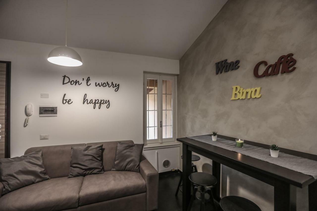 Stylish Apartment Near Duomo Milano Exterior foto